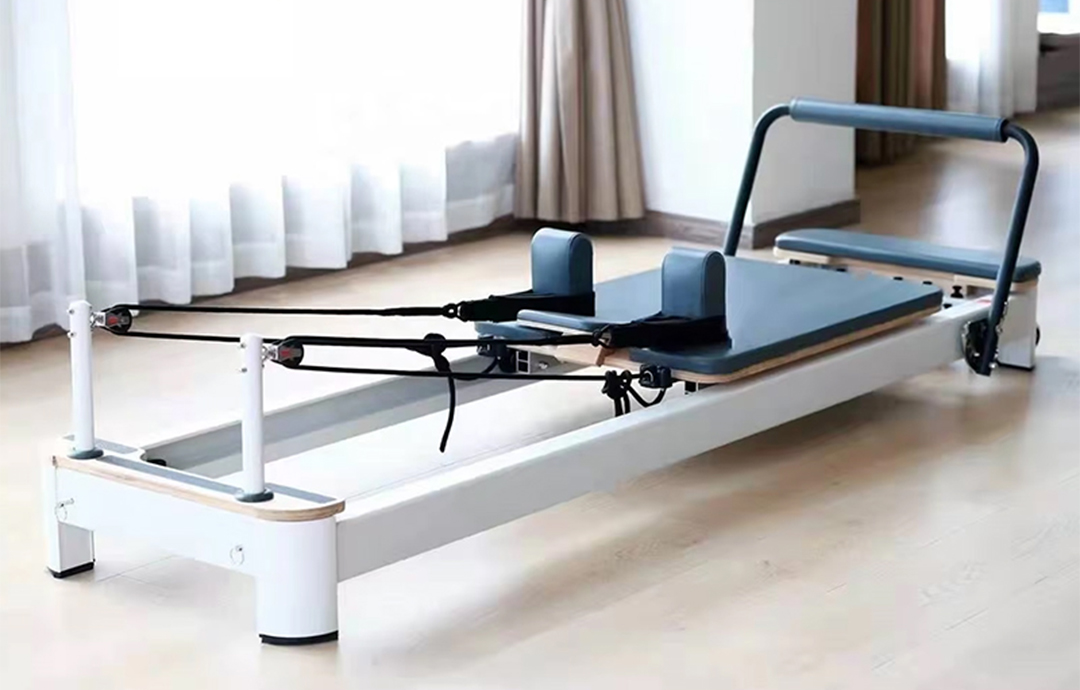 MANGO Teaches You How To Use A Pilates Bed Correctly.