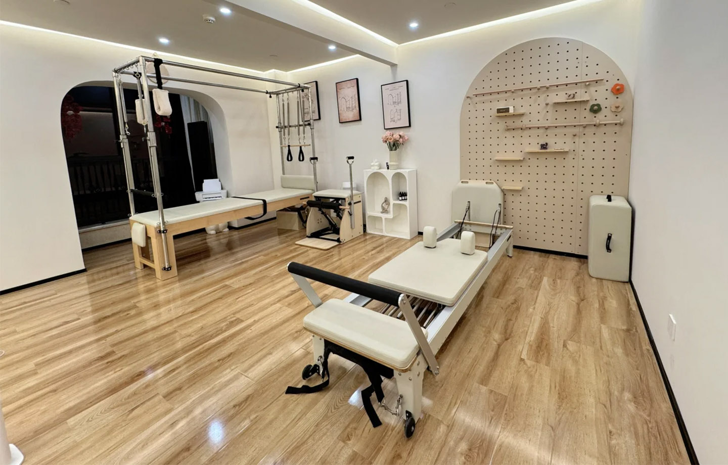 MANGO Fitness Equipment Factory — The Delicate Breakthrough of a 100㎡ Boutique Pilates Studio