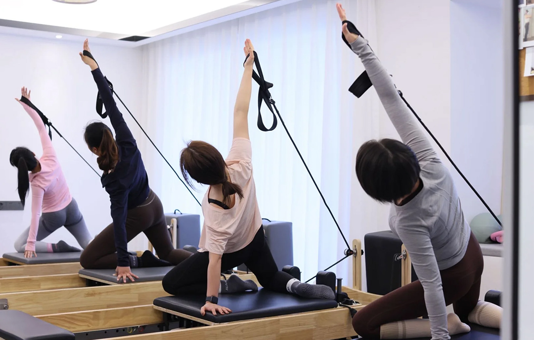 What is the Difference Between Yoga and Pilates？