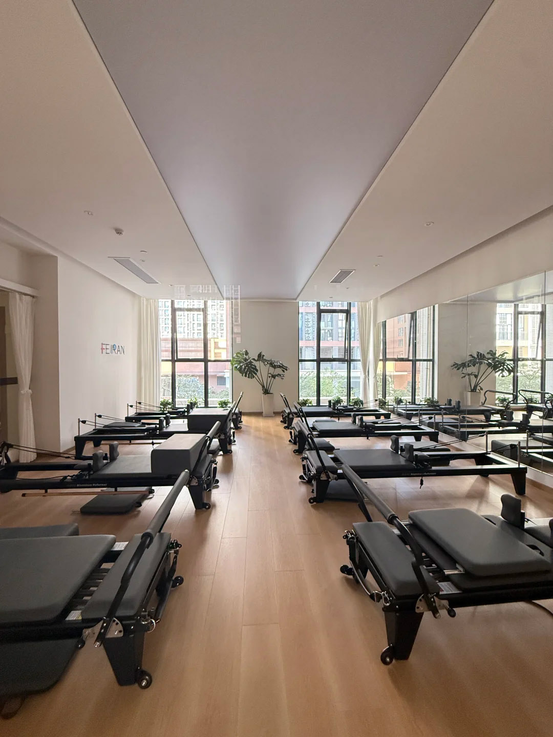 1769151941586606 1769151941586606